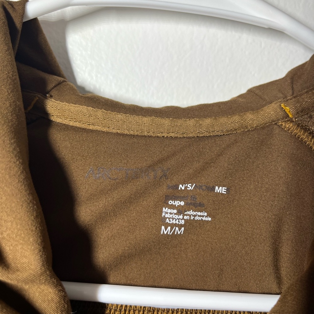 Arc'teryx Caliber Hoody Men’s/Women’s Size M  Brown (unlatched Pocket Zipper) - Picture 4 of 16